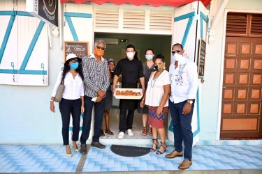 Aperçu de l'album Visite pâtissier à Terre de Haut