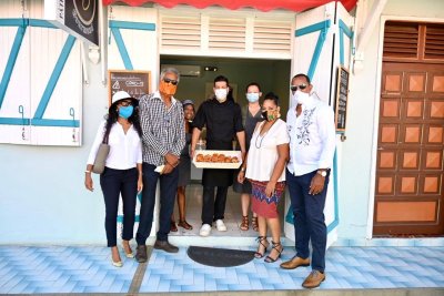 Aperçu de l\'album Visite pâtissier à Terre de Haut